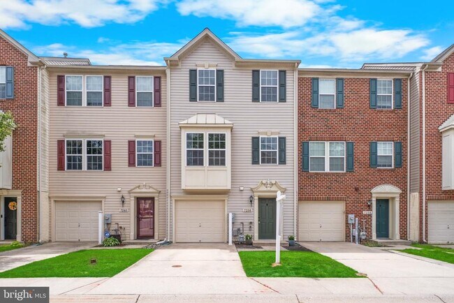 property at 7258 Mockingbird Cir