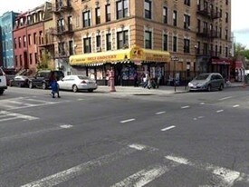 728 Driggs Ave in Brooklyn, NY - Building Photo