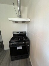 764 S White Ave in Pomona, CA - Building Photo - Building Photo
