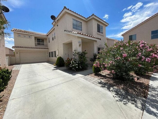 property at 8935 Deep Ridge Ct