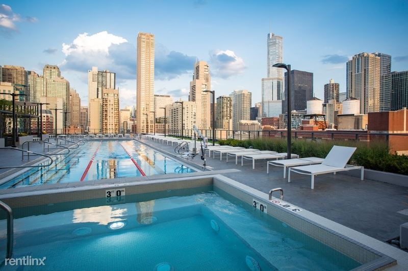 805 N Wells St in Chicago, IL - Building Photo