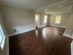 430 Thurston Rd in Rochester, NY - Building Photo - Building Photo