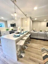 66 Falcon St in Boston, MA - Building Photo - Building Photo