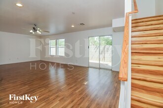 8470 N Placita De La Manzana in Tucson, AZ - Building Photo - Building Photo