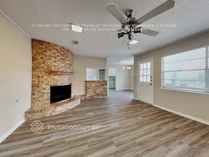 4707 Lost Oak Dr in Spring, TX - Foto de edificio - Building Photo