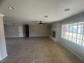 3816 63rd Dr in Lubbock, TX - Building Photo - Building Photo