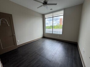 600 East Ave in Rochester, NY - Building Photo - Building Photo