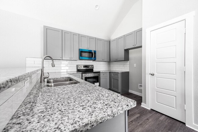 property at 16977 Glenheath St