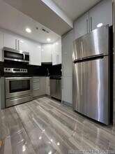 1801 Beacon St, Unit 2 in Brookline, MA - Building Photo - Building Photo