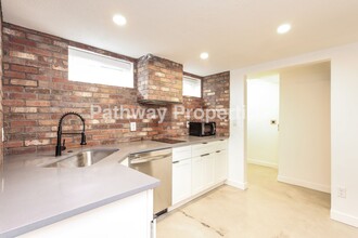 1330 S 1100 E in Salt Lake City, UT - Foto de edificio - Building Photo