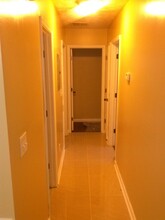 5866 Summerglen Ln in Atlanta, GA - Foto de edificio - Building Photo