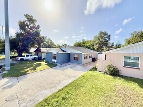 2917 E Yukon St in Tampa, FL - Building Photo - Building Photo