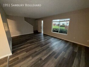 1951 Sawbury Blvd in Columbus, OH - Building Photo - Building Photo