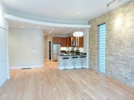 1423 N Cleaver St, Unit 1 F in Chicago, IL - Building Photo