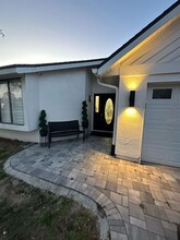 8127 Lesia Cir in Orlando, FL - Building Photo - Building Photo