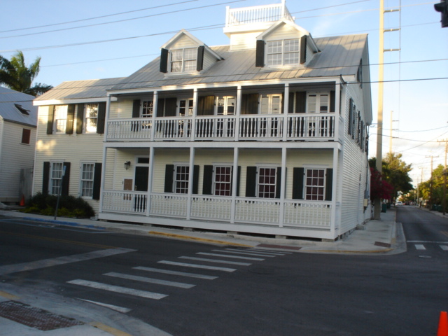 927 Thomas St in Key West, FL - Building Photo