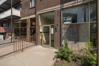 1060 Crémazie Boul O in Montréal, QC - Building Photo - Building Photo