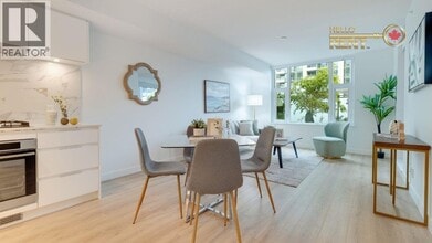 1500 Fern St in North Vancouver, BC - Building Photo - Building Photo