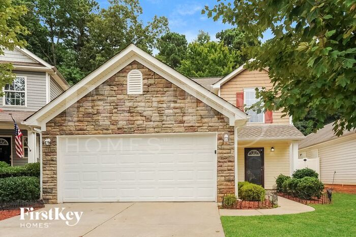 447 Arrowhead Dr in Dallas, GA - Building Photo