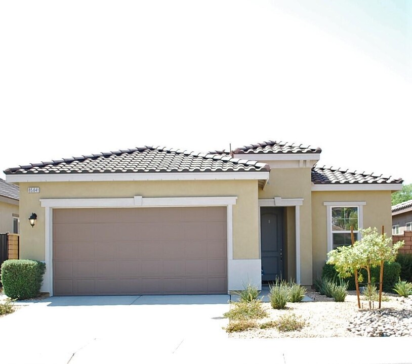 85641 Adria Dr in Indio, CA - Building Photo