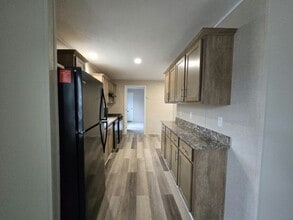 325 Brutus Dr in Lakeville, MN - Building Photo - Building Photo