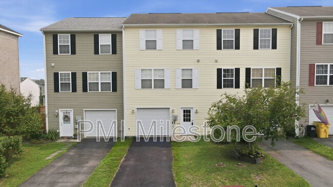 property at 75 Foal Ln