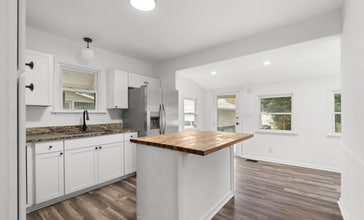 2416 Sherry Rd in Louisville, KY - Building Photo - Building Photo