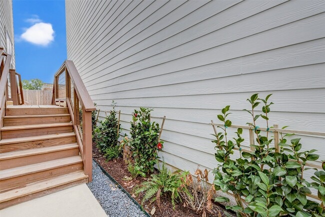 2516 Ohsfeldt St in Houston, TX - Building Photo - Building Photo