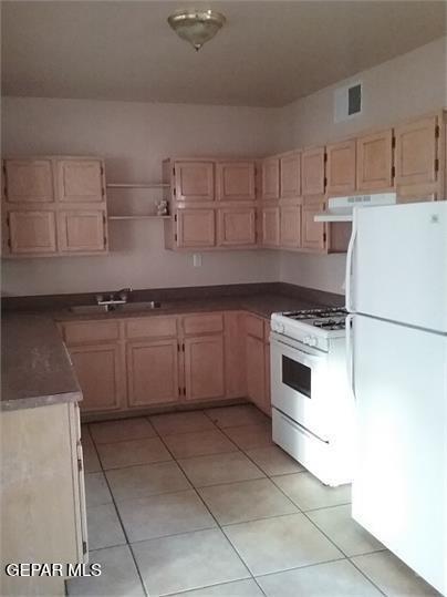 8311 Capitan Cir in El Paso, TX - Building Photo - Building Photo