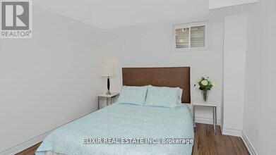 92 Enford Cres in Brampton, ON - Building Photo - Building Photo