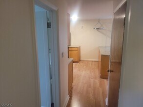 136 Belmohr St in Belleville, NJ - Building Photo - Building Photo
