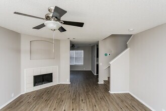 411 Harvard Dr in Glenn Heights, TX - Building Photo - Building Photo