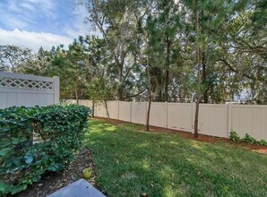 7826 52nd Terrace E in Bradenton, FL - Building Photo - Building Photo