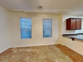 3380 E Liberty Ln in Gilbert, AZ - Foto de edificio - Building Photo