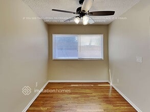 14251 Minnehaha St in Los Angeles, CA - Building Photo - Building Photo