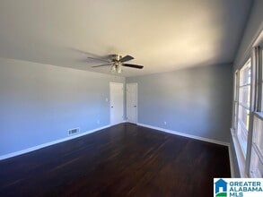 2632 5th St NE in Center Point, AL - Building Photo - Building Photo