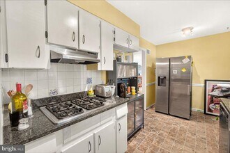 4009 Simms Dr in Kensington, MD - Building Photo - Building Photo