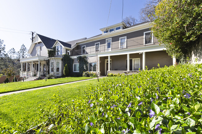 2980 Coloma St in Placerville, CA - Building Photo - Building Photo