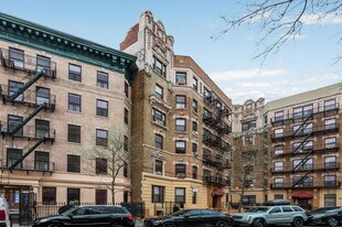 15 Fort Washington Ave in New York, NY - Building Photo