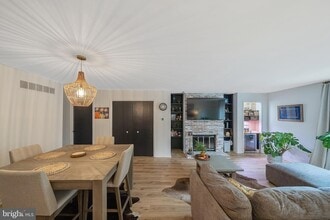 7 Foxtail Ct in Newark, DE - Foto de edificio - Building Photo