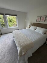 828 N El Camino Real, Unit 8 in San Mateo, CA - Building Photo