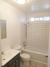 1072 18th Street in Oakland, CA - Building Photo - Building Photo
