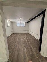 259 W Nine Mile Rd in Ferndale, MI - Building Photo - Building Photo