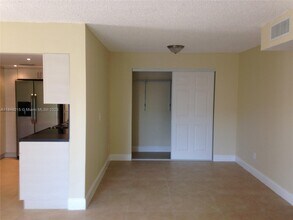 8311 SW 142nd Ave in Miami, FL - Building Photo - Building Photo