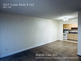 3443 Clark Rd in Sarasota, FL - Building Photo - Building Photo