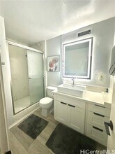 1720 Ala Moana Blvd in Honolulu, HI - Building Photo - Building Photo