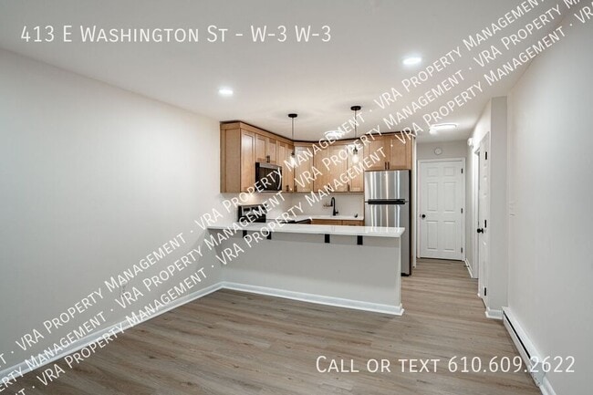 property at 413 E Washington St