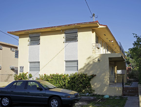 1419 SW 5th St in Miami, FL - Building Photo - Building Photo