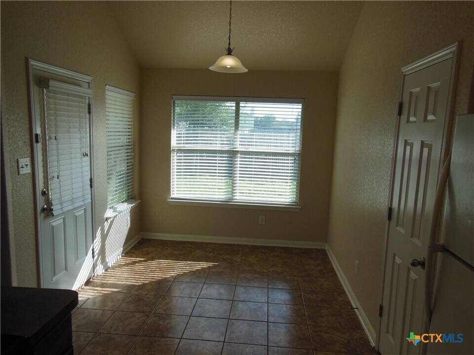 455 Roadrunner Ave in New Braunfels, TX - Building Photo