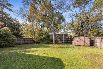 2256 Old Government St in Mobile, AL - Building Photo - Building Photo